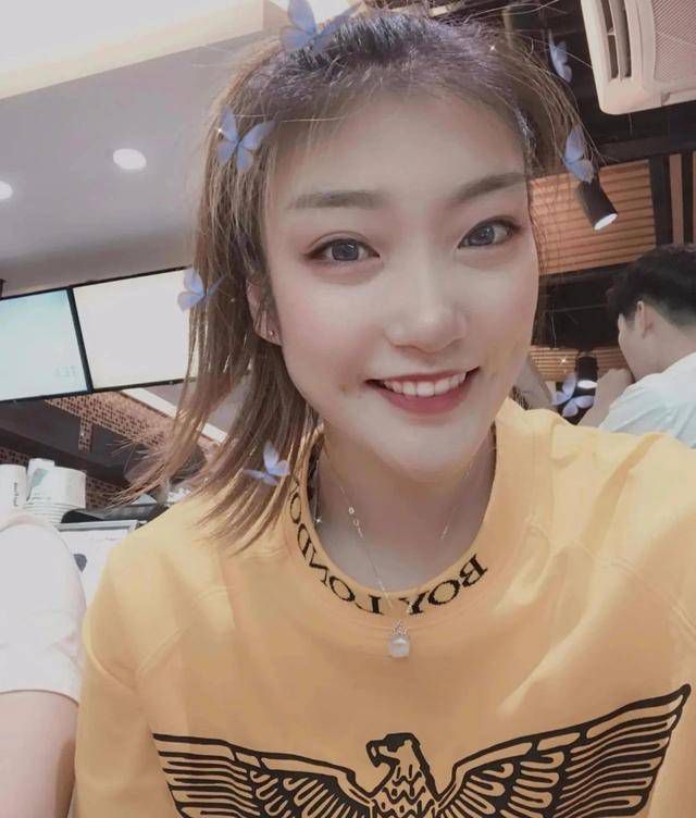 午夜在线视频